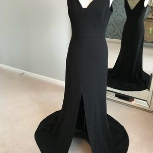 White House Black market Long block dress size 6